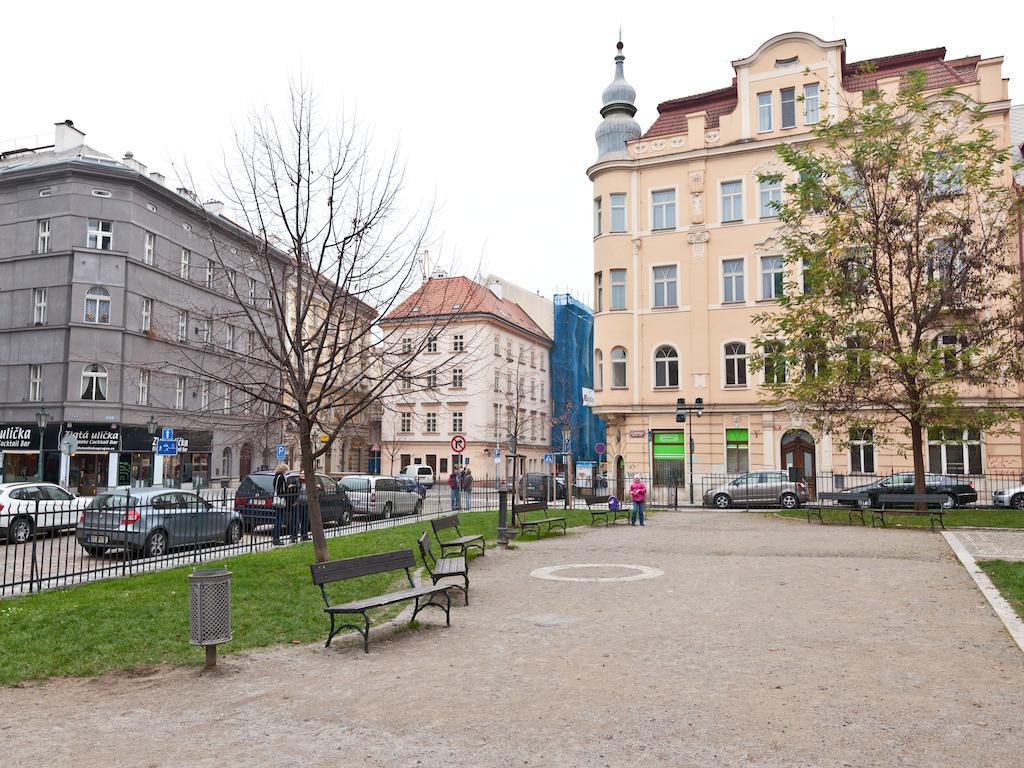 Oasis Prague Apartments Esterno foto